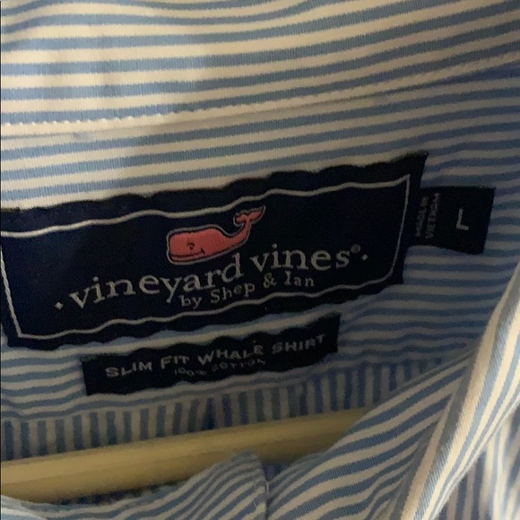 Vineyard Vines Large Stripped Button Down Slim Fit - Picture 3 of 5